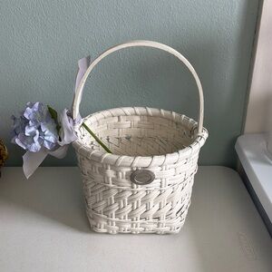 Vintage Spring 2000 Bath & Bodywork’s Elegant Cream Woven Basket with Handle